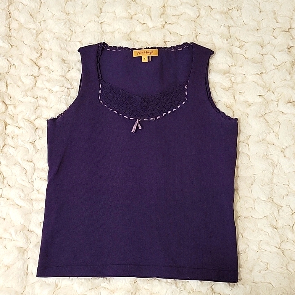 Heritage top